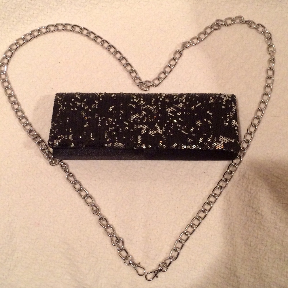 NWOT Charming Charlie Clutch